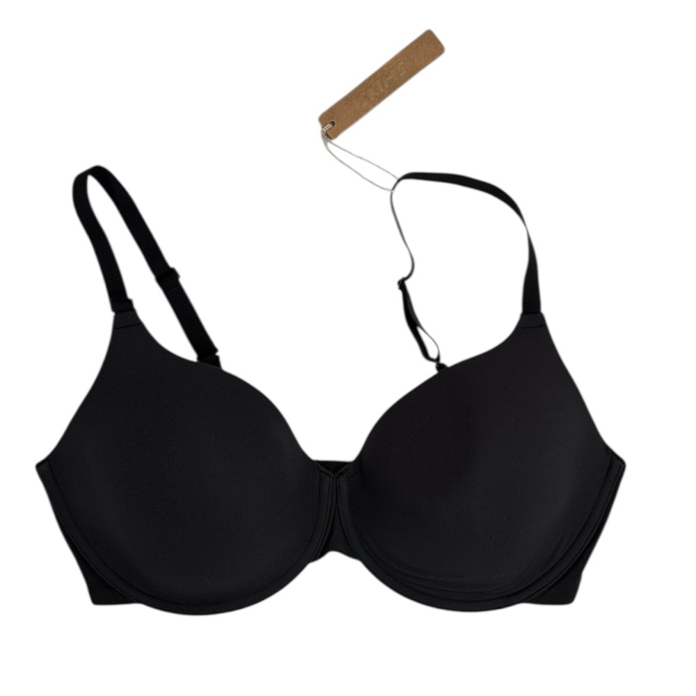 SKIMS Fits Everybody T Shirt Bra • NWT • onyx